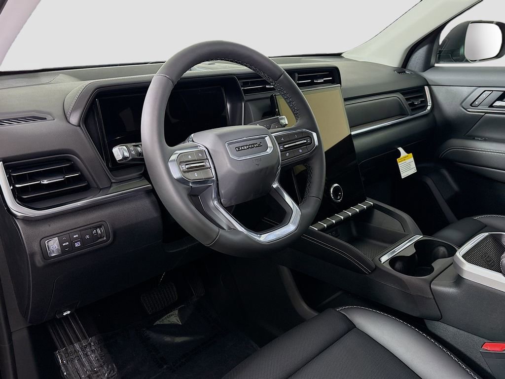 New 2026 GMC Terrain Denali w/ LPO, Black Badging Package image 9