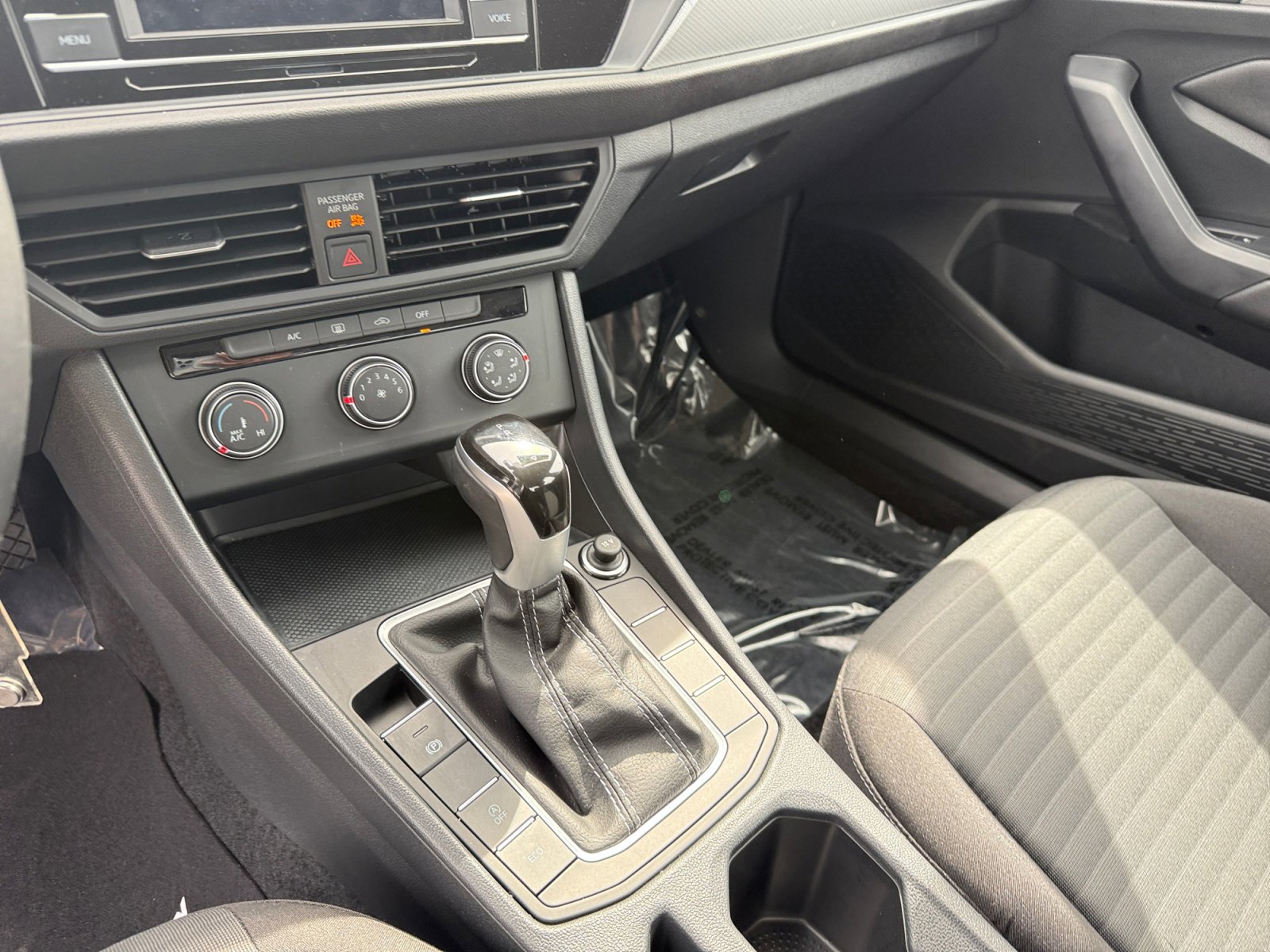 Used 2024 Volkswagen Jetta S image 13