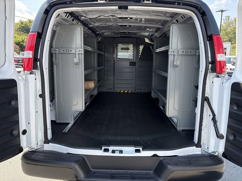 New 2025 Chevrolet Express 2500 w/ Driver Convenience Package image 23