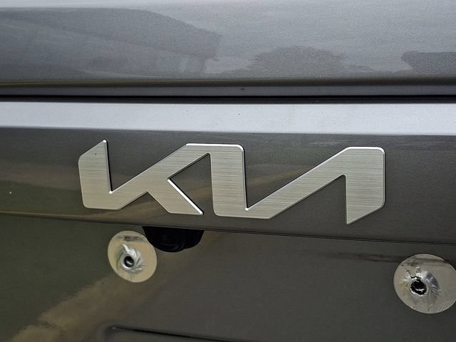 Certified 2024 Kia Niro LX FWD image 28