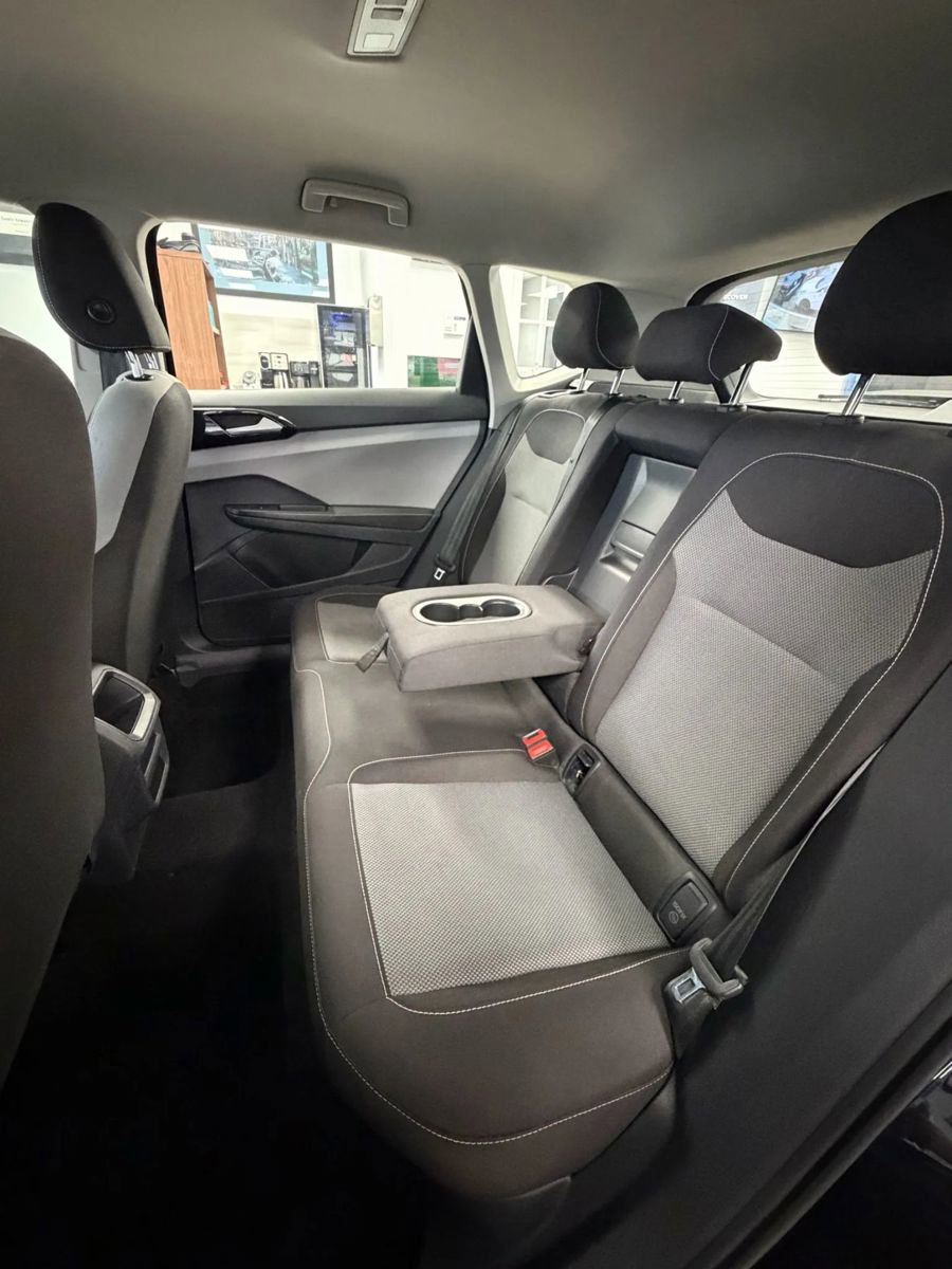 Used 2024 Volkswagen Taos S FWD image 14