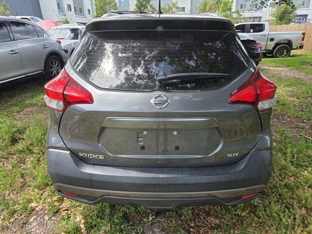 Used 2018 Nissan Kicks SR image 4