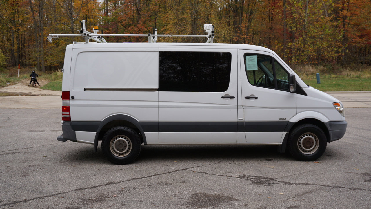 Used 2012 Mercedes-Benz Sprinter 2500 w/ Additional Battery Pkg image 6