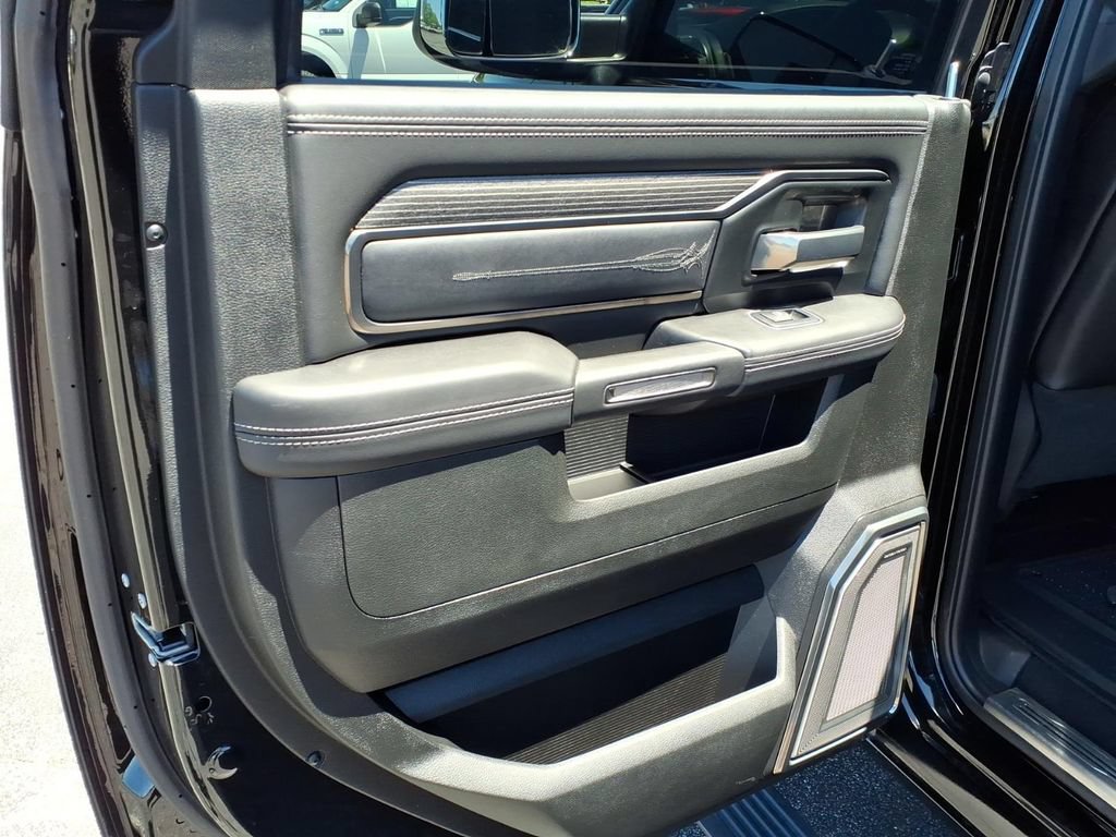 Used 2020 RAM 2500 Limited AWD/4WD image 6