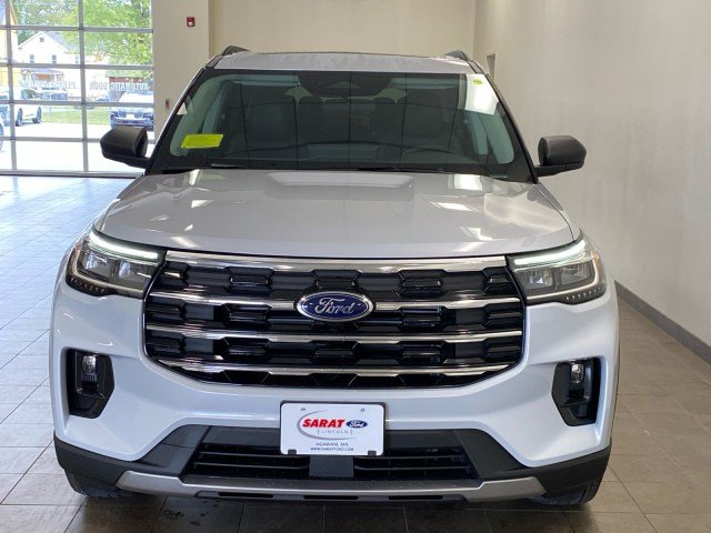 New 2026 Ford Explorer Active w/ Active Comfort Package AWD/4WD image 3