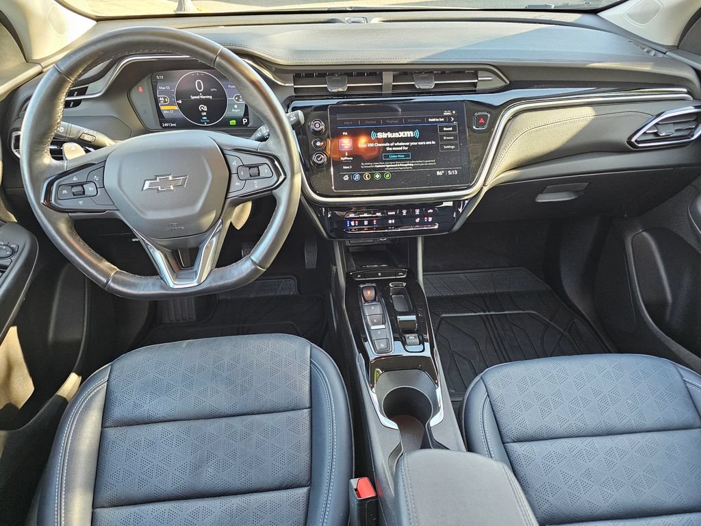 Used 2023 Chevrolet Bolt EUV LT FWD image 21