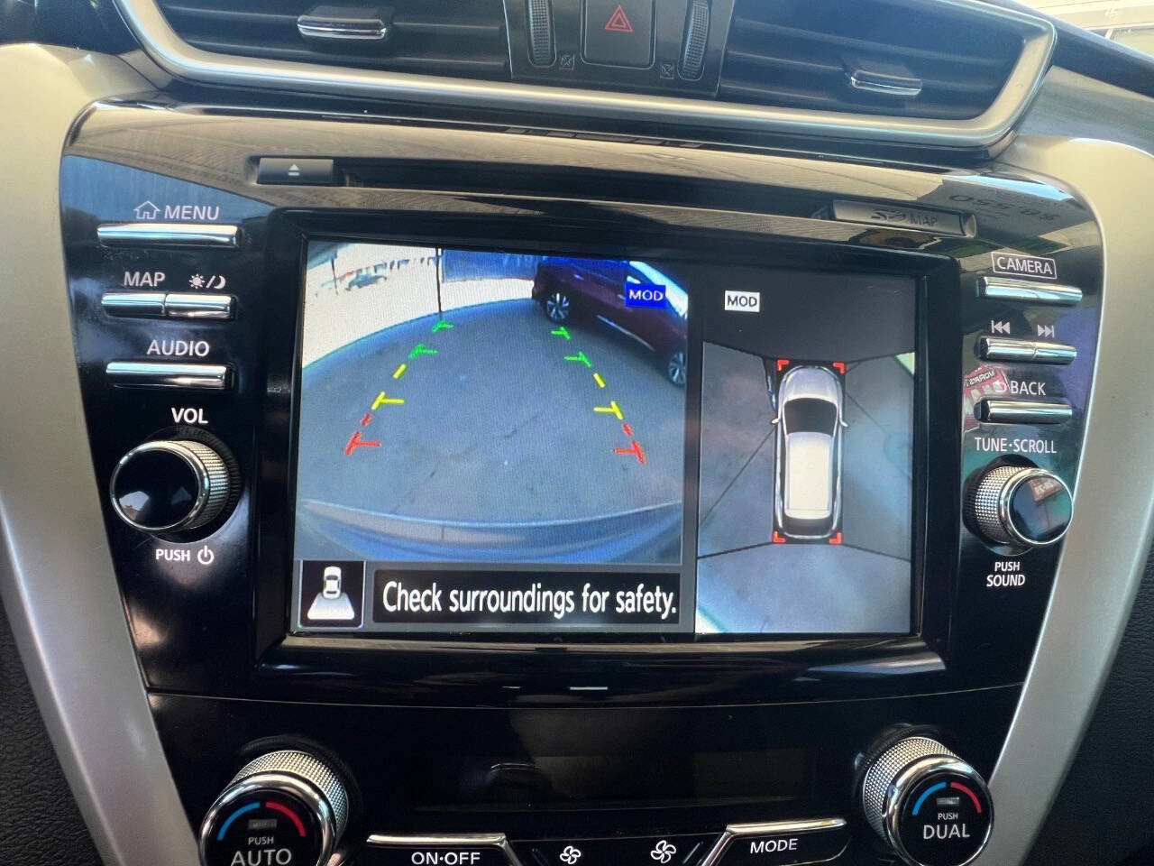 Used 2015 Nissan Murano Platinum w/ Platinum Technology Package AWD/4WD image 18