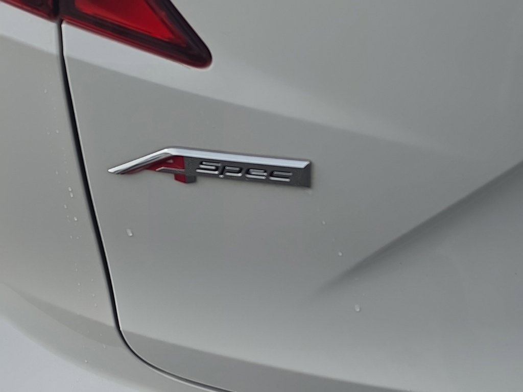 Used 2024 Acura RDX w/ Advance Package AWD/4WD image 7