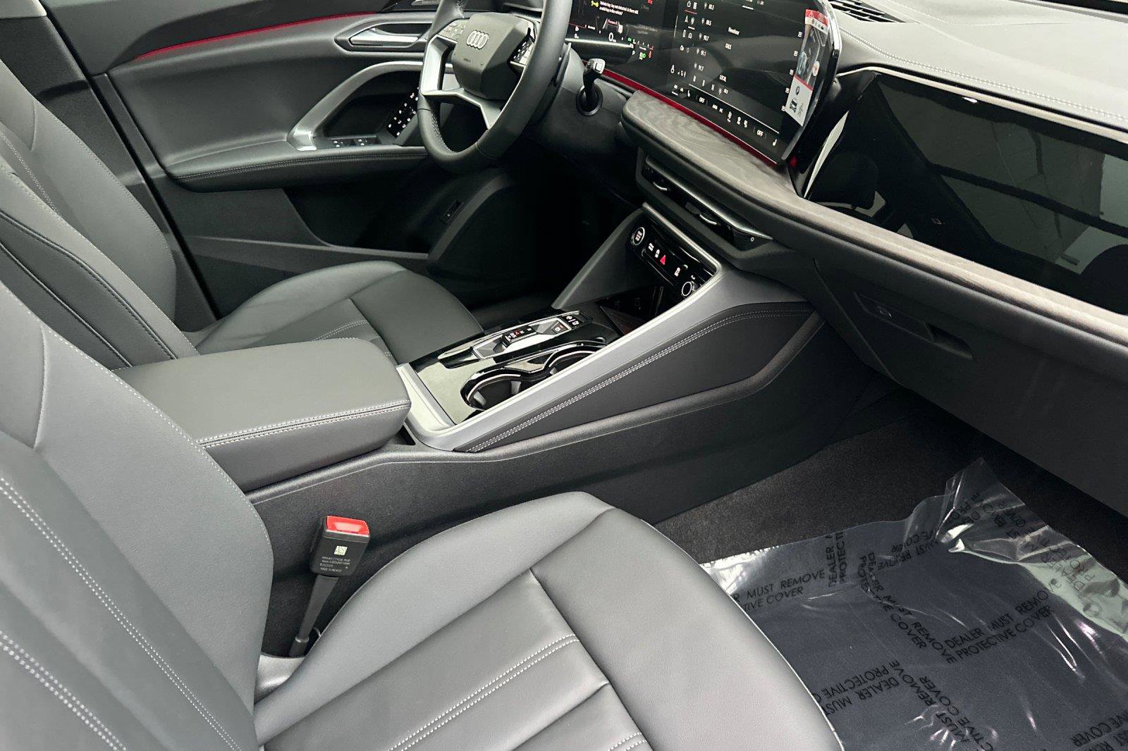 New 2025 Audi Q5 Premium Plus image 15