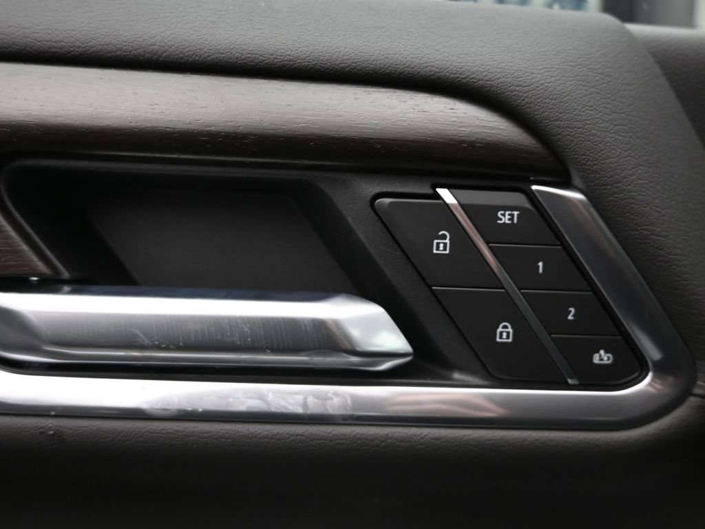 New 2026 GMC Sierra 3500 Denali w/ Technology Package image 17