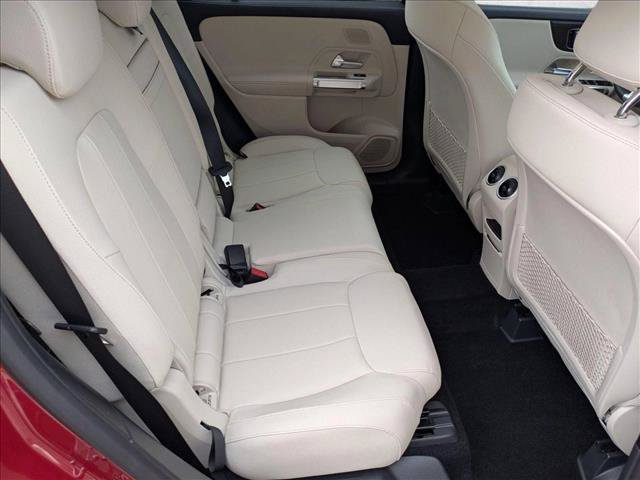 Certified 2026 Mercedes-Benz GLB 250 4MATIC image 21