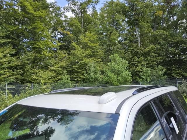 Used 2025 Cadillac Escalade Sport w/ LPO, Floor Liner Package AWD/4WD image 2
