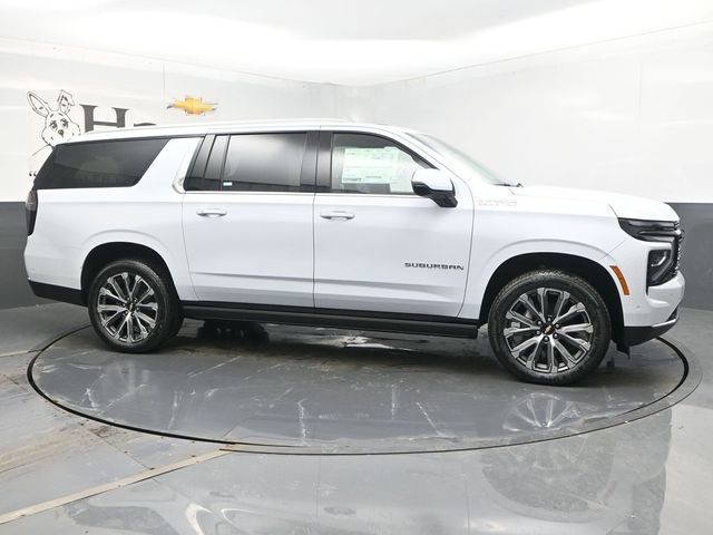 New 2026 Chevrolet Suburban High Country image 28