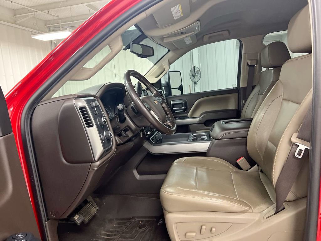Used 2019 Chevrolet Silverado 2500 LTZ w/ Duramax Plus Package image 19