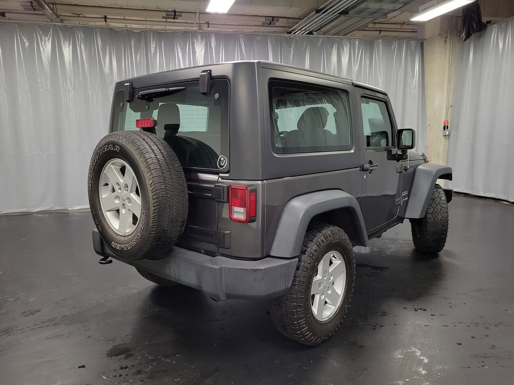 Used 2018 Jeep Wrangler Sport image 9