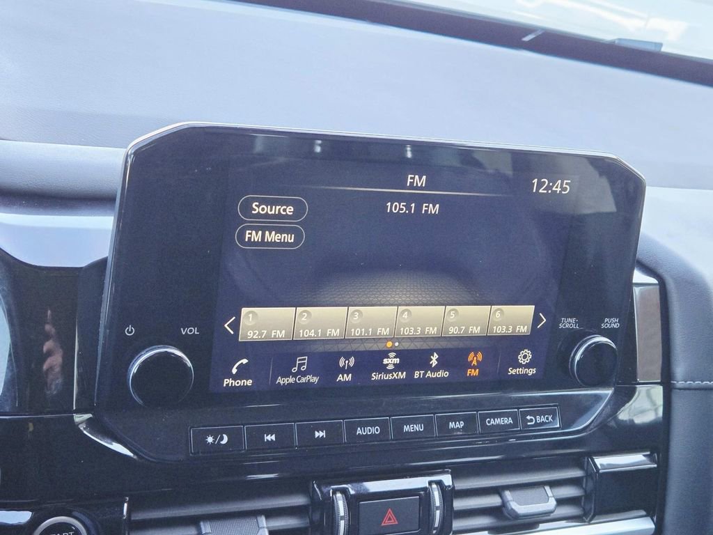 Used 2023 Nissan Pathfinder SL w/ Black Appearance Package image 26