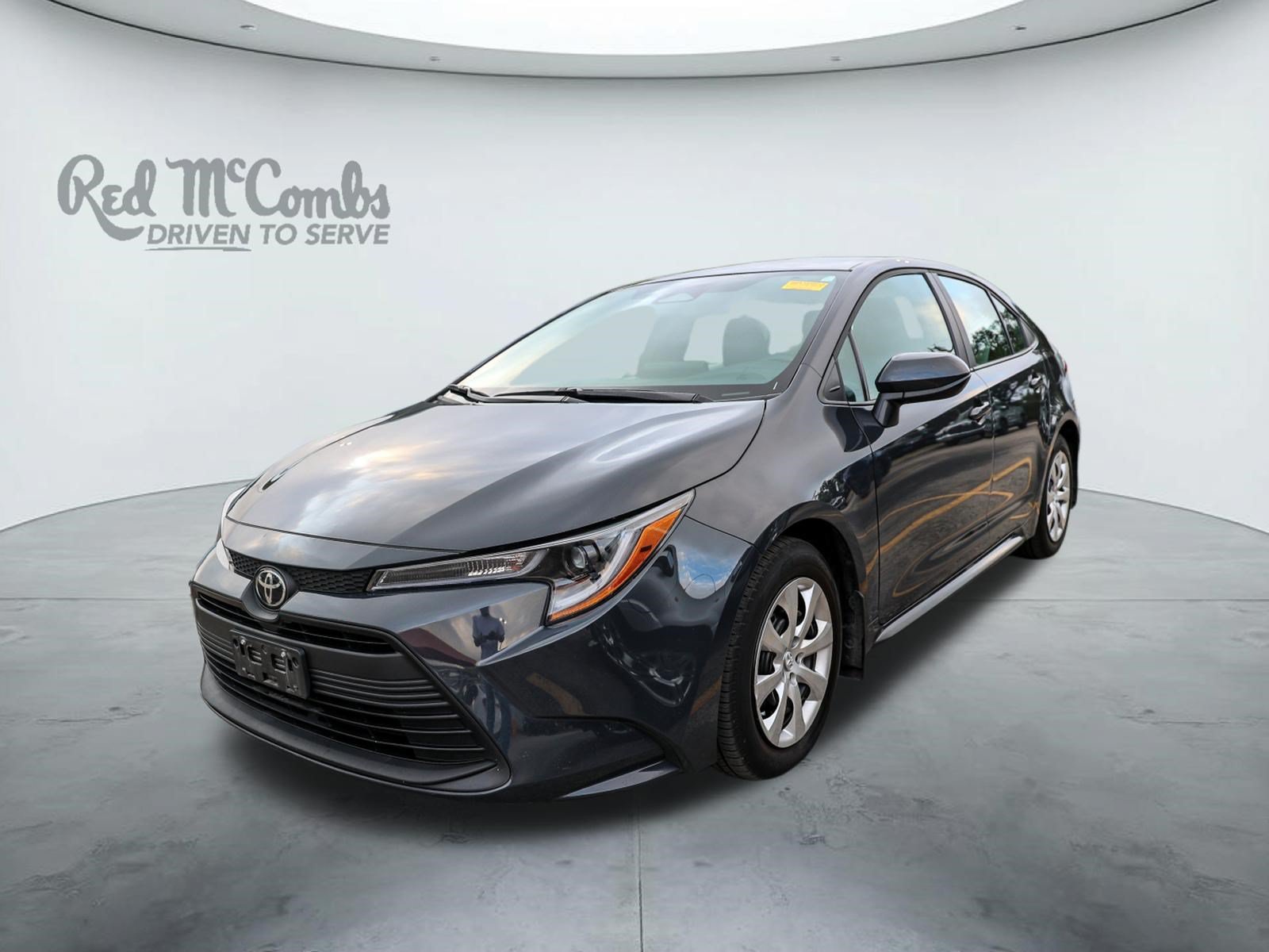 Used 2026 Toyota Corolla LE FWD video 1