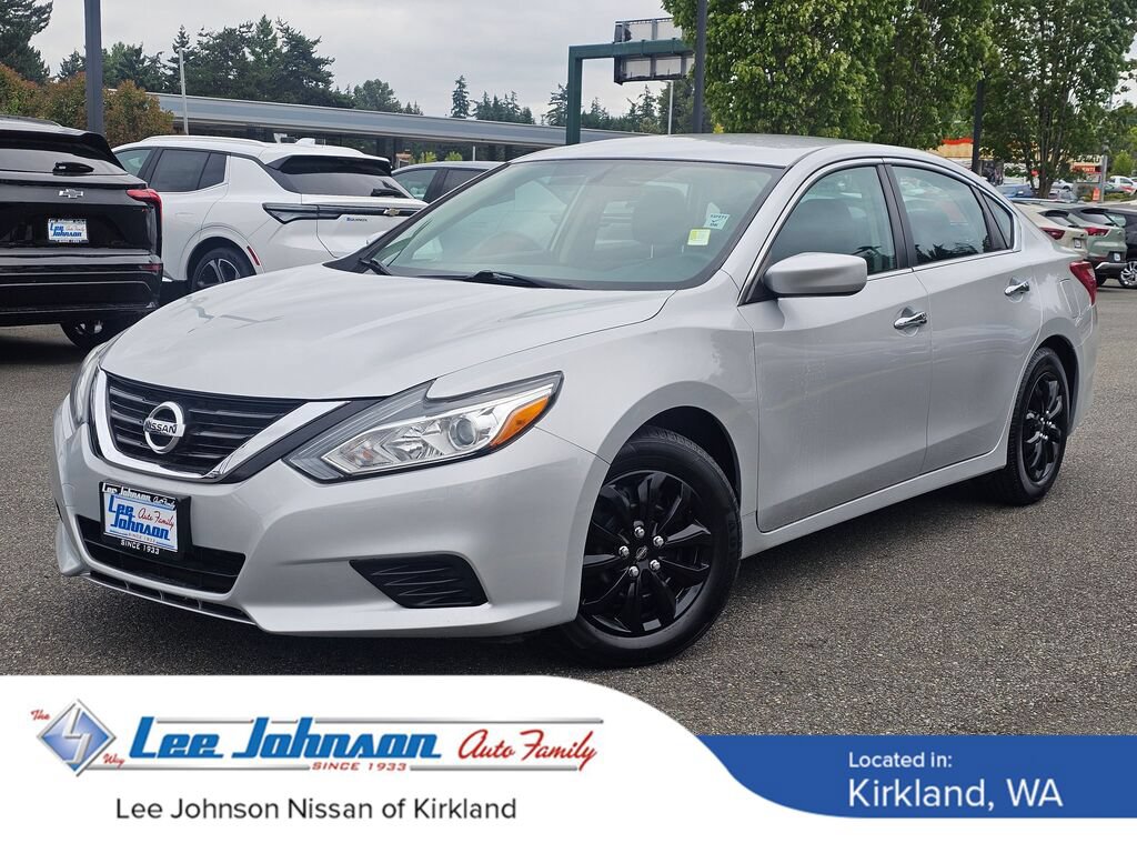 Used 2017 Nissan Altima 2.5 S w/ Power Driver Seat Package FWD image 1
