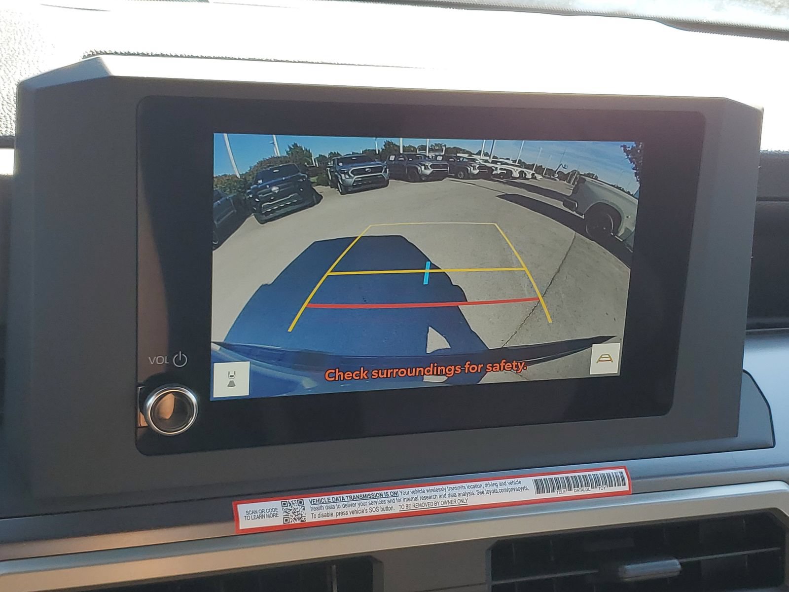 Certified 2025 Toyota Tacoma SR5 AWD/4WD image 28