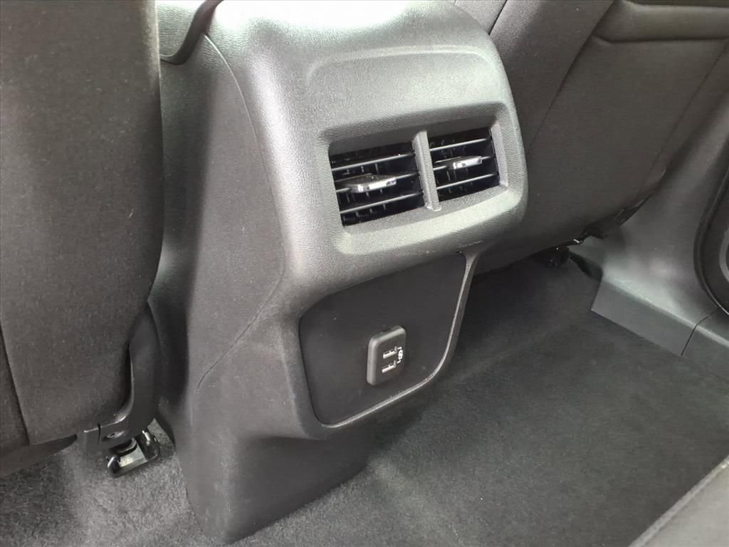 Used 2023 Chevrolet Equinox LS w/ LS Convenience Package image 32