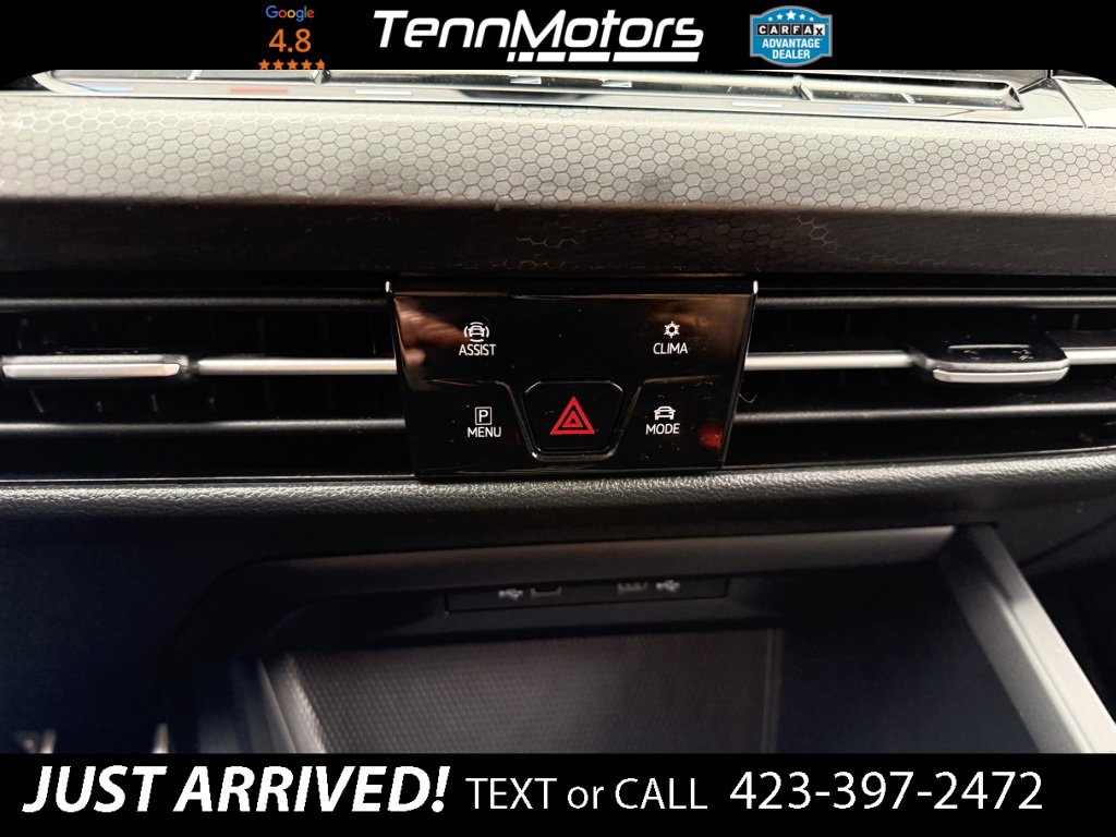 Used 2022 Volkswagen GTI SE w/ SE Leather Package image 20