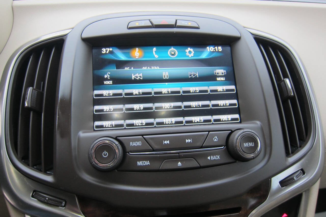 Used 2014 Buick LaCrosse Leather w/ Driver Confidence Package image 13