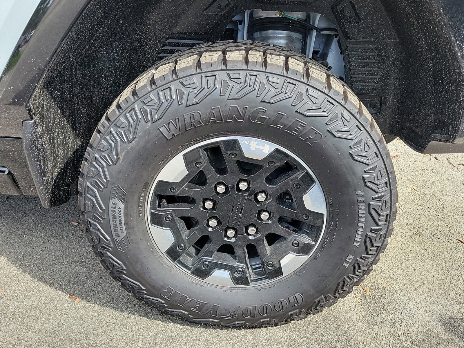 New 2025 GMC Hummer EV 2X w/ Extreme Off-Road Package AWD/4WD image 5