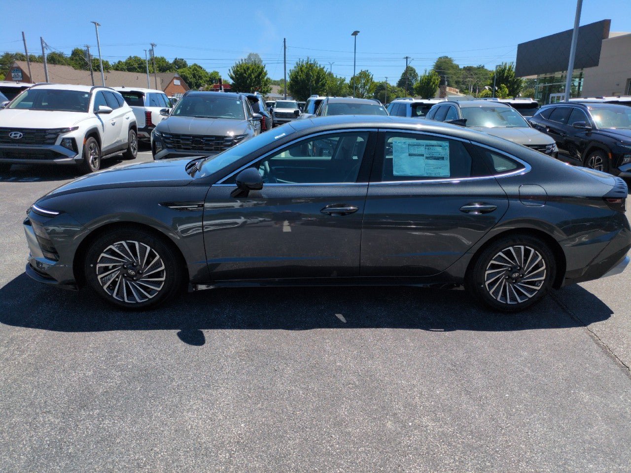 New 2026 Hyundai Sonata SEL FWD image 4