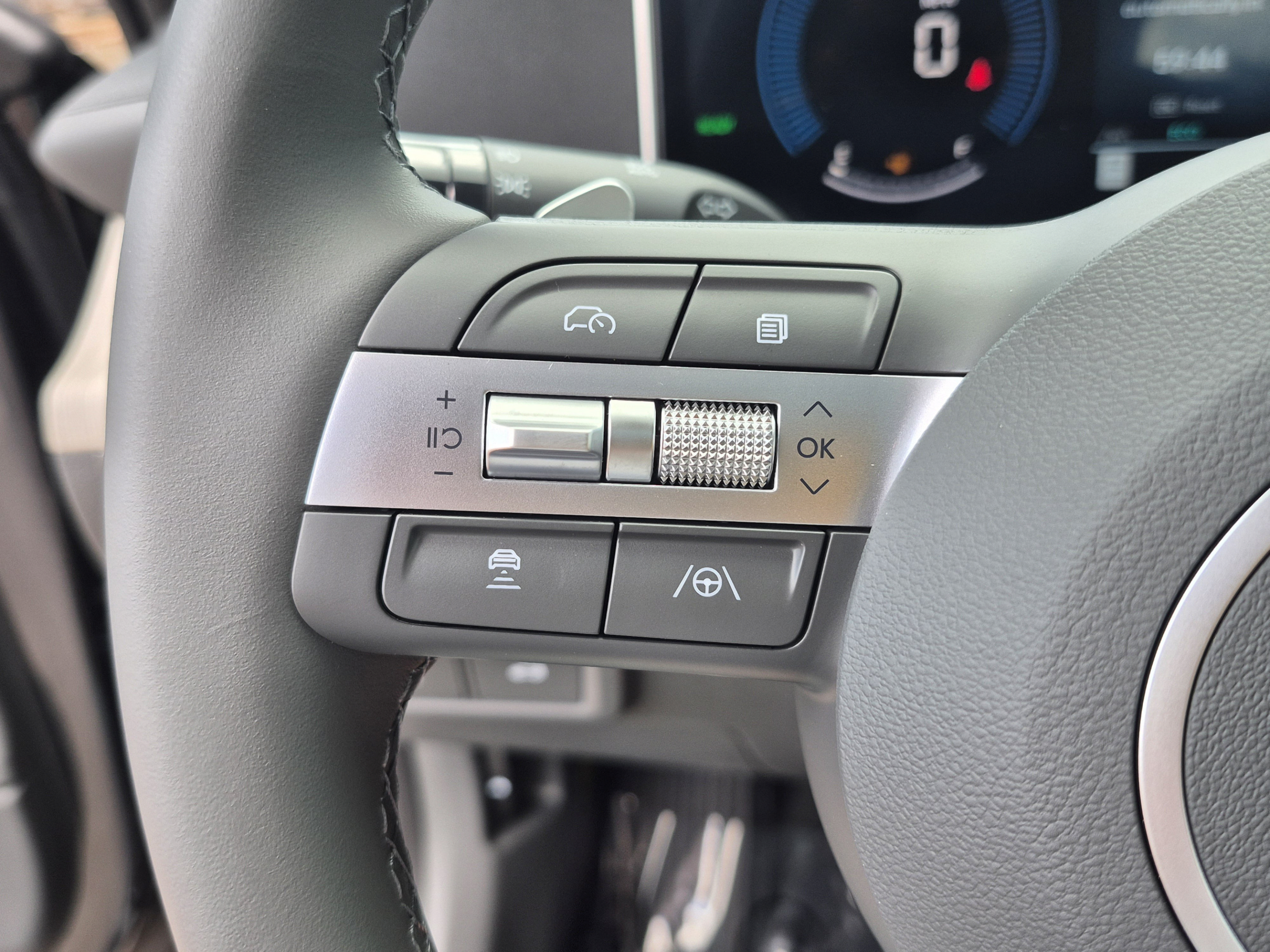 New 2026 Hyundai Sonata SEL FWD image 28