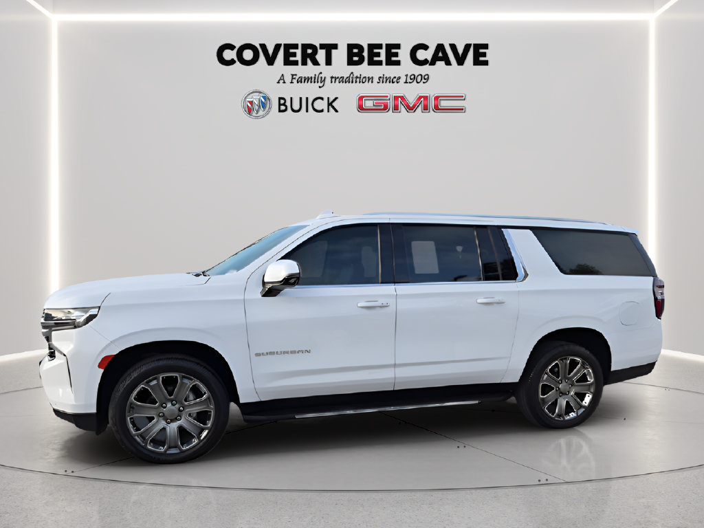 Used 2022 Chevrolet Suburban LT w/ Luxury Package AWD/4WD image 5
