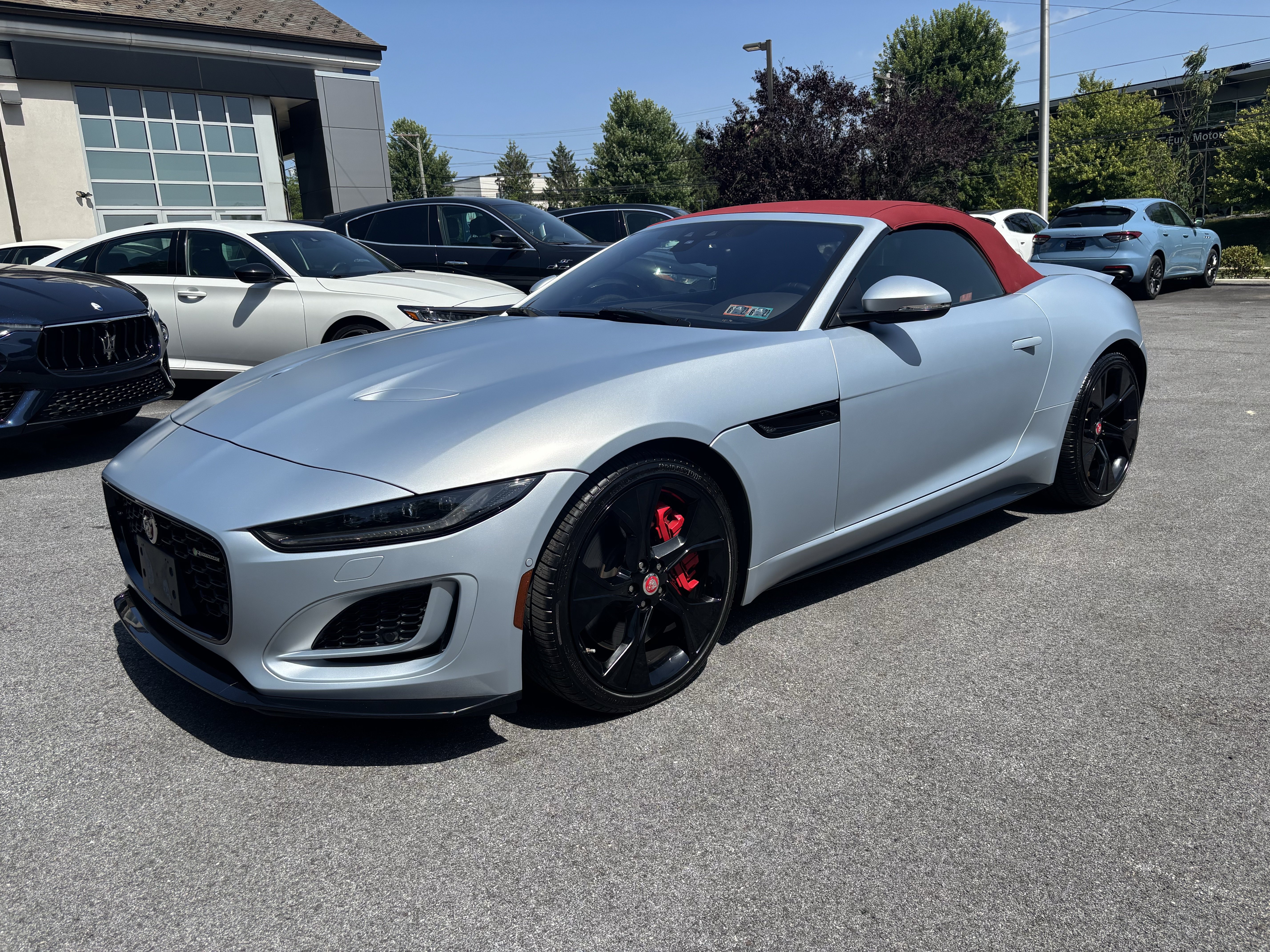 Used 2021 Jaguar F-TYPE R-Dynamic AWD/4WD image 13