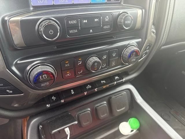 Used 2018 Chevrolet Silverado 1500 High Country AWD/4WD image 12