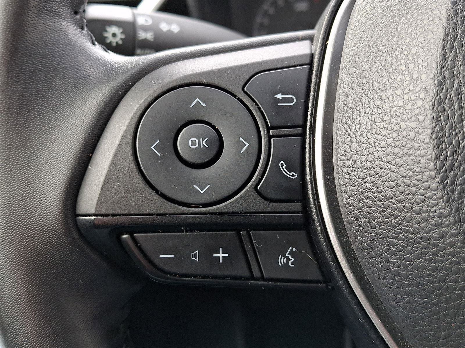 Used 2022 Toyota Corolla SE image 20