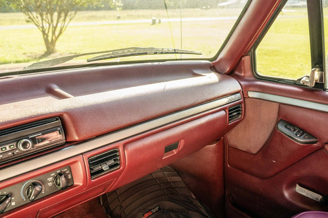 Used 1995 Ford Bronco XLT AWD/4WD image 62