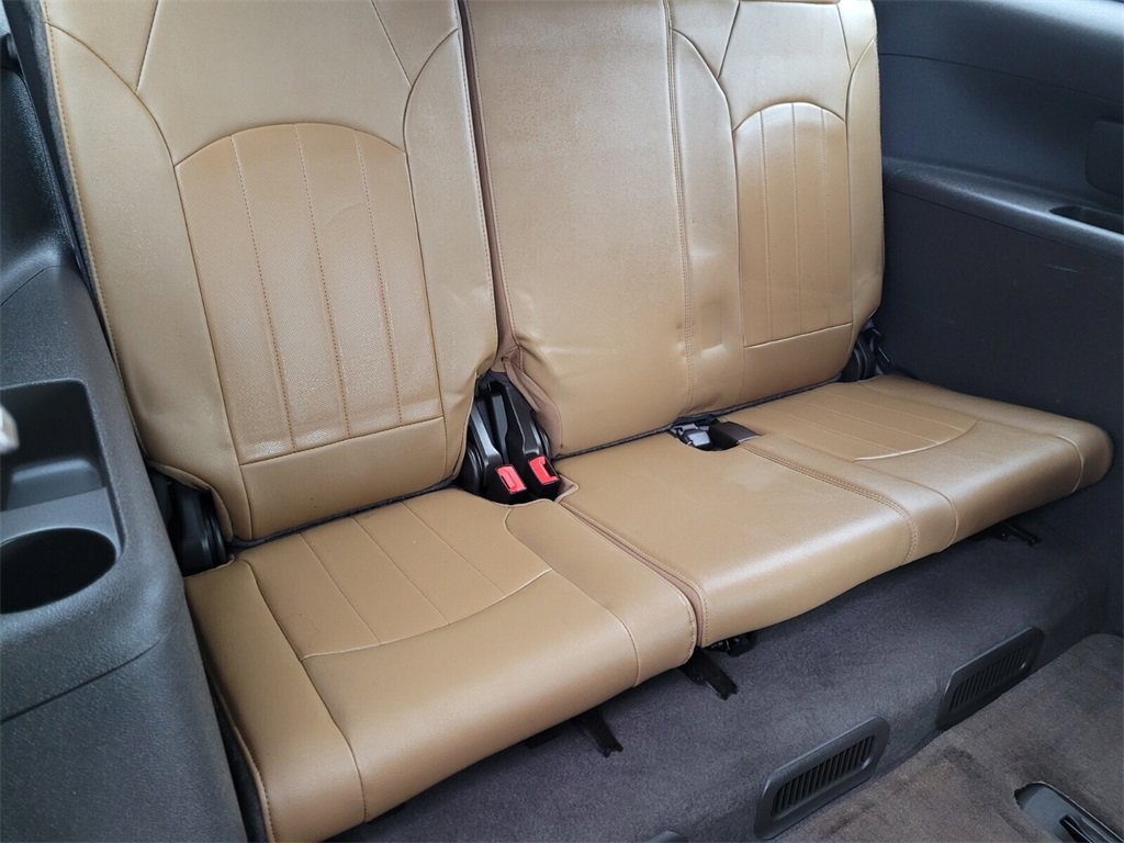 Used 2015 Buick Enclave Leather image 11