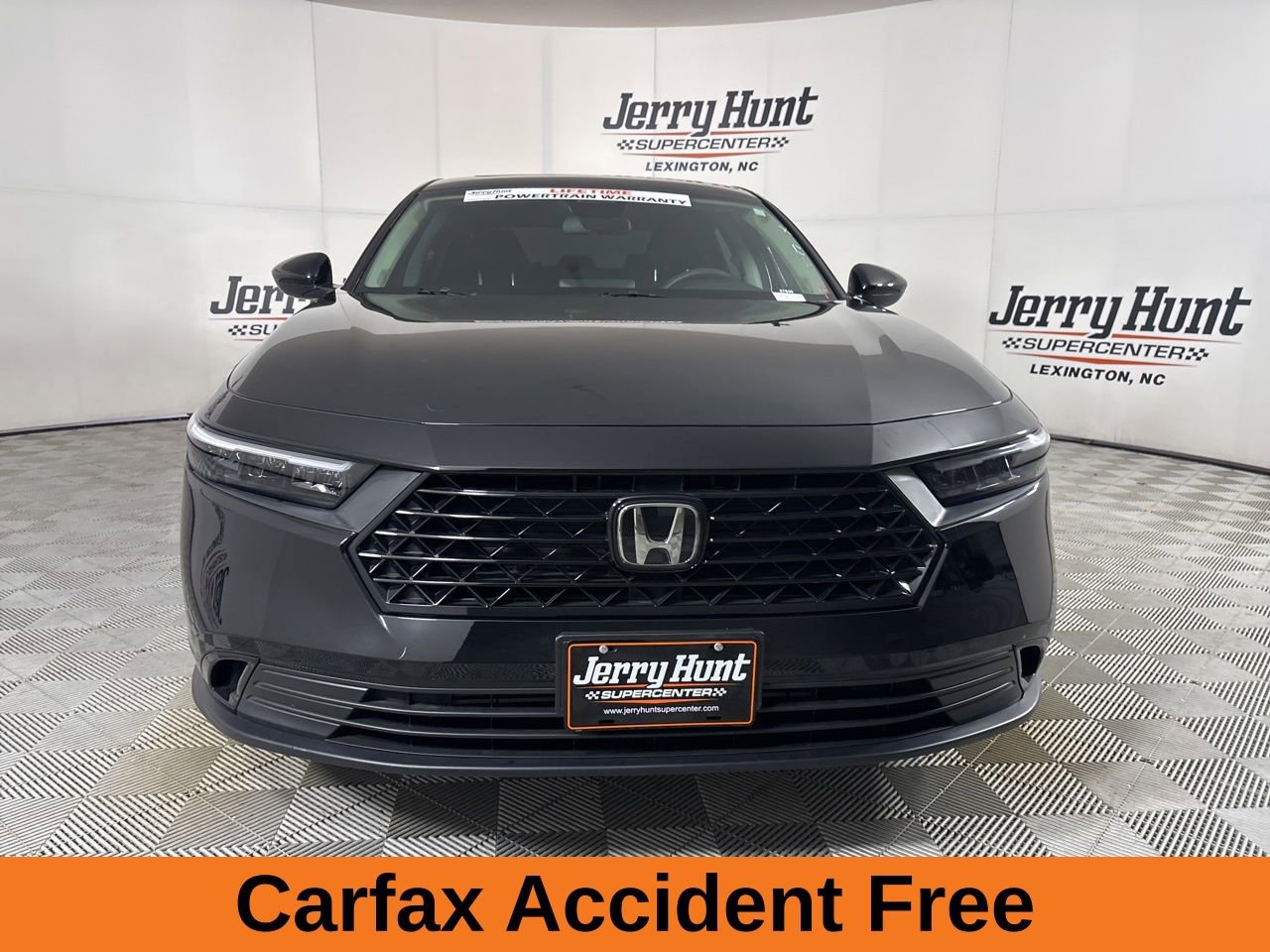 Used 2025 Honda Accord SE image 3