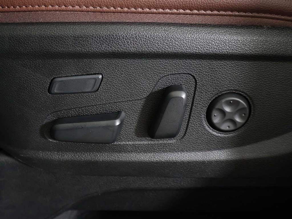 Used 2024 Kia Telluride SX FWD image 35