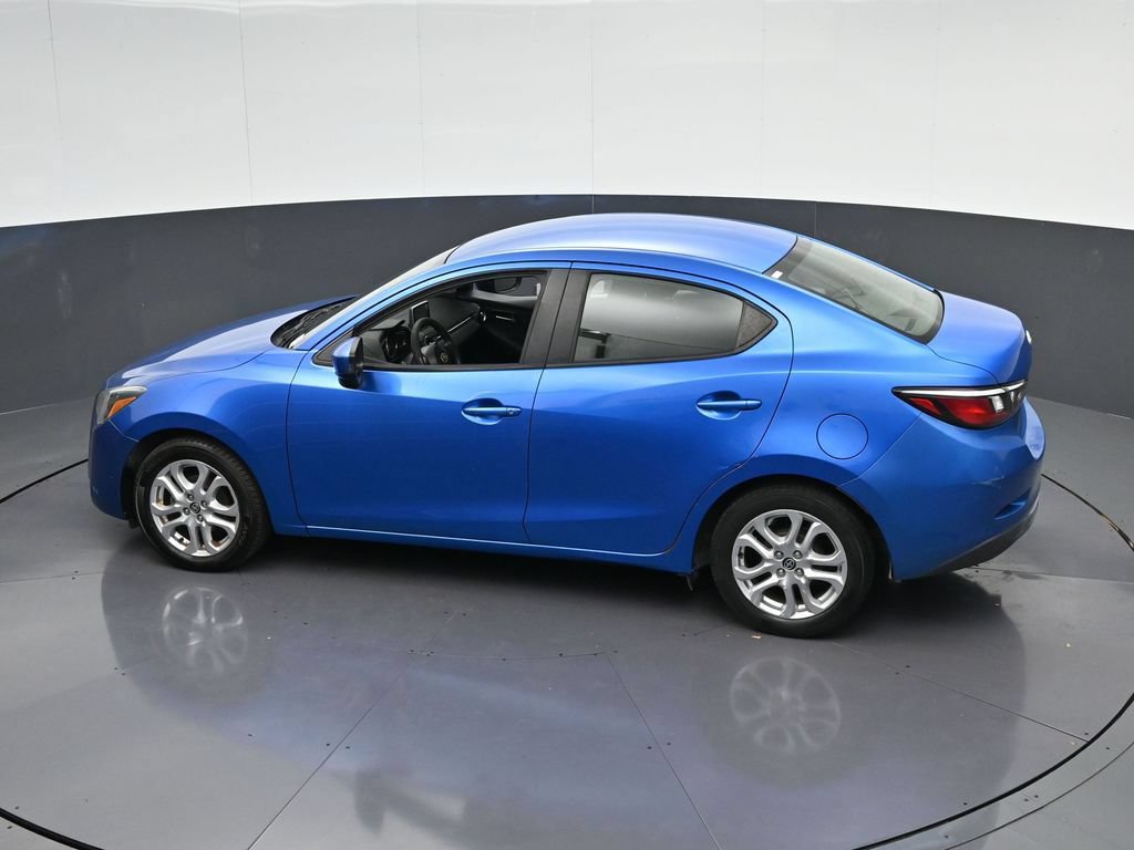 Used 2016 Scion iA FWD image 26