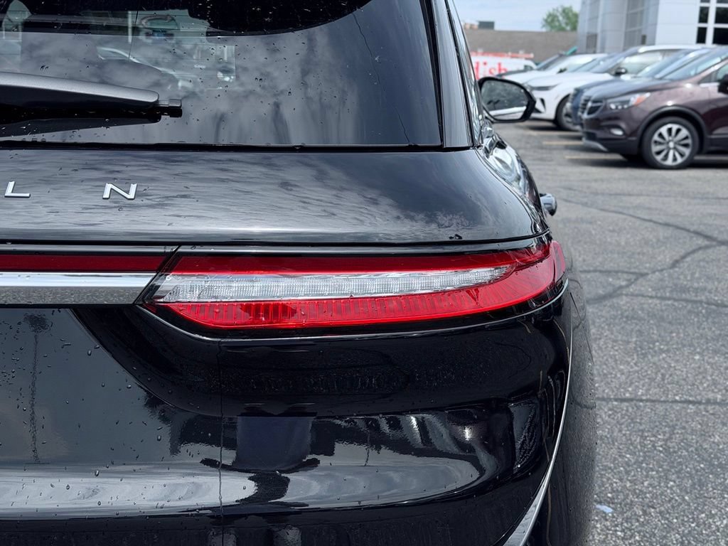 Used 2026 Lincoln Corsair Premiere AWD/4WD image 8