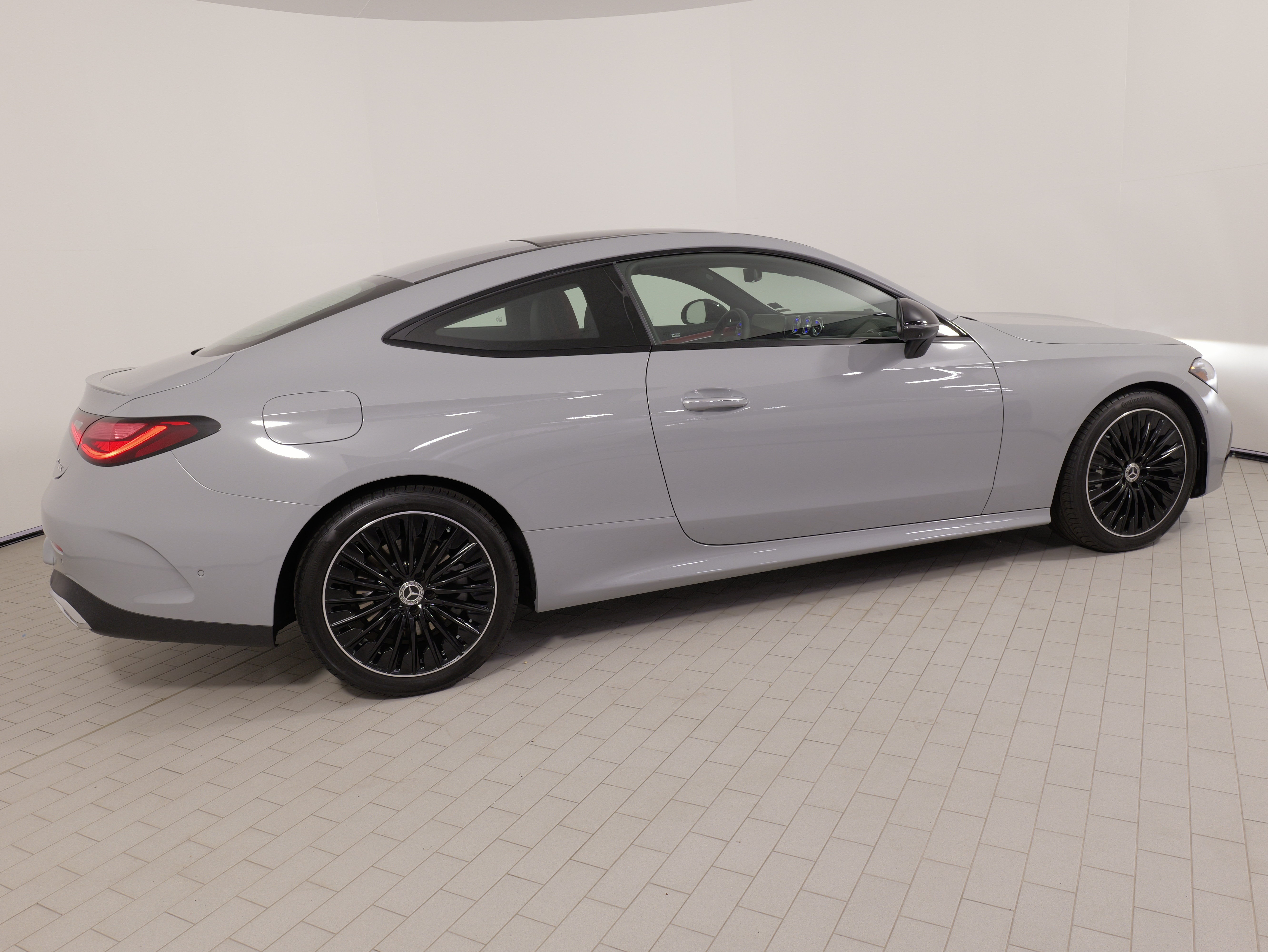 Used 2026 Mercedes-Benz CLE 450 4MATIC Coupe image 9