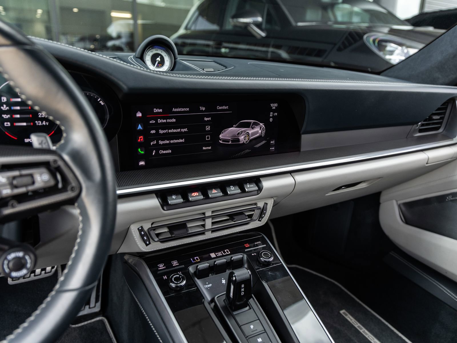 Used 2022 Porsche 911 Turbo S image 40