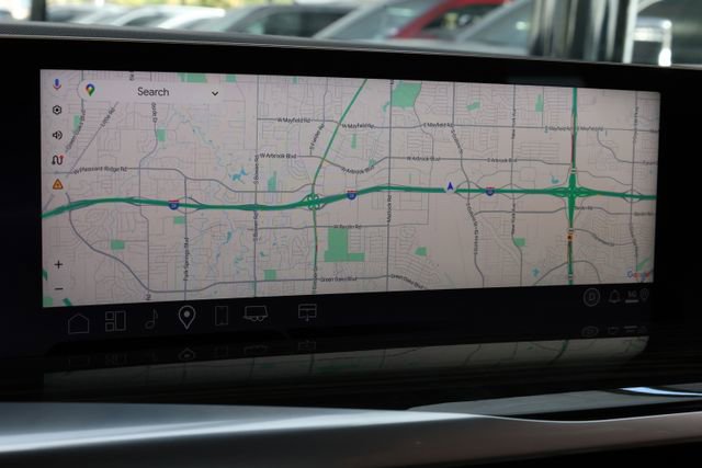 Used 2025 Cadillac Escalade Premium Luxury image 20