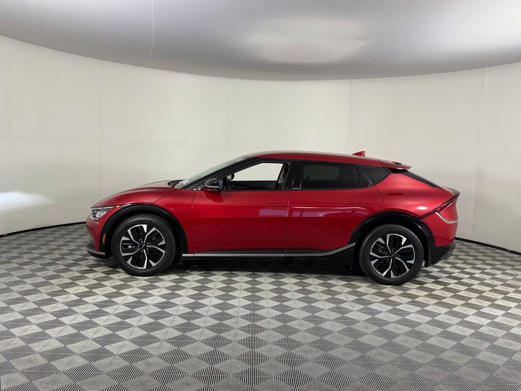 Used 2023 Kia EV6 Wind image 10
