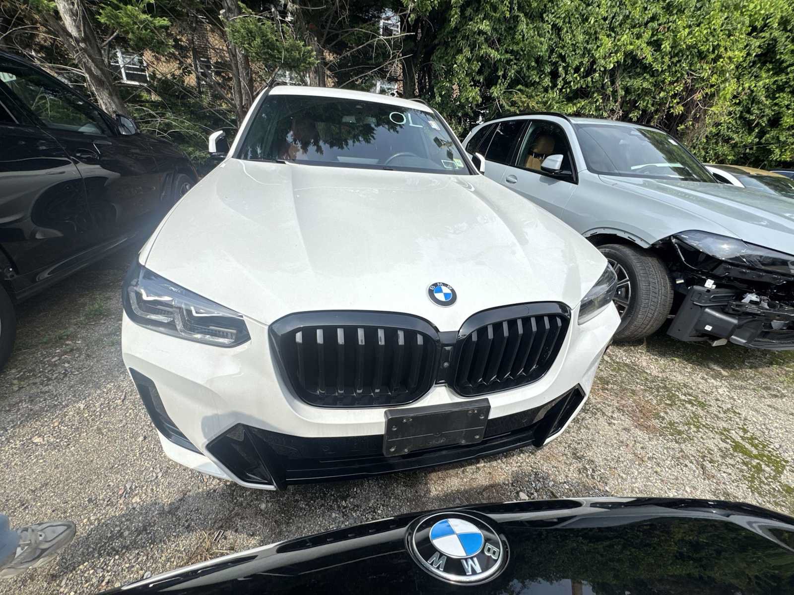 Used 2023 BMW X3 xDrive30i w/ M Sport Package AWD/4WD image 3