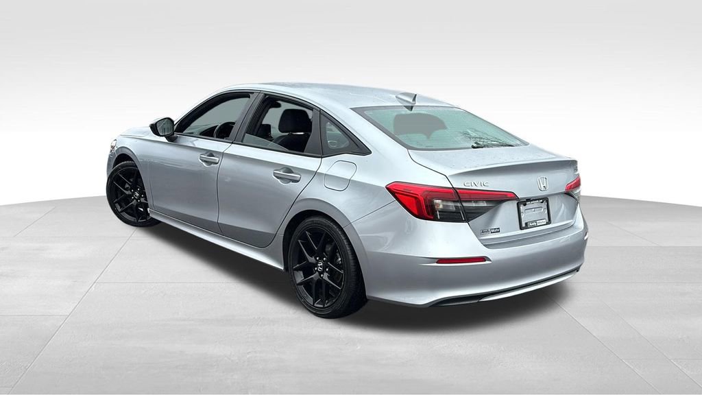 Used 2023 Honda Civic Sport image 5