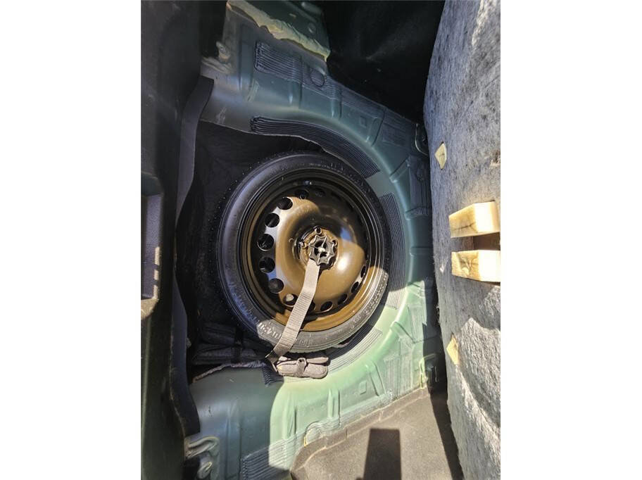 Used 2014 Chevrolet Cruze LTZ w/ RS Package image 27