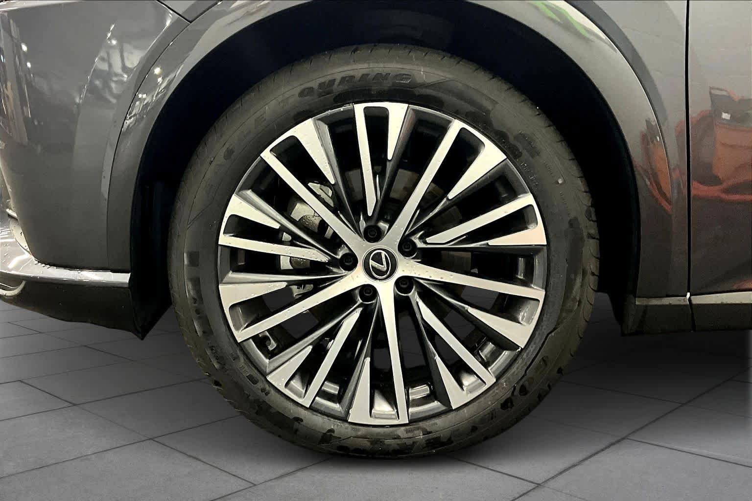 Used 2024 Lexus RX 350 Premium w/ Cold Area Package image 11