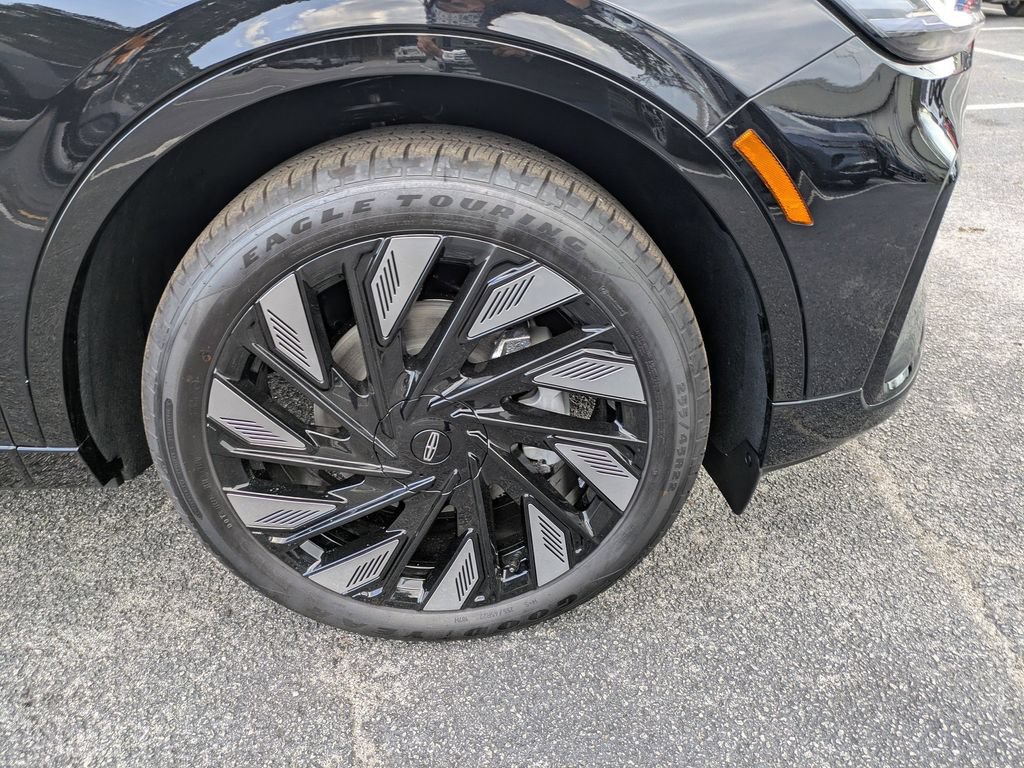 New 2026 Lincoln Nautilus Reserve AWD/4WD image 11