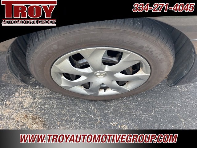 Used 2014 MAZDA MAZDA3 i Sport image 11