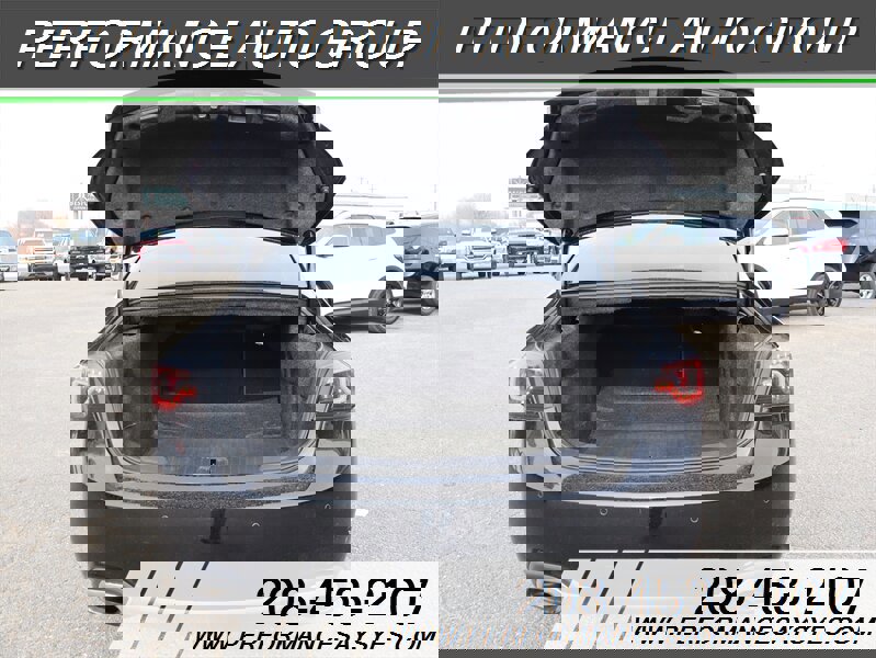 Used 2014 Chevrolet Impala LTZ image 9